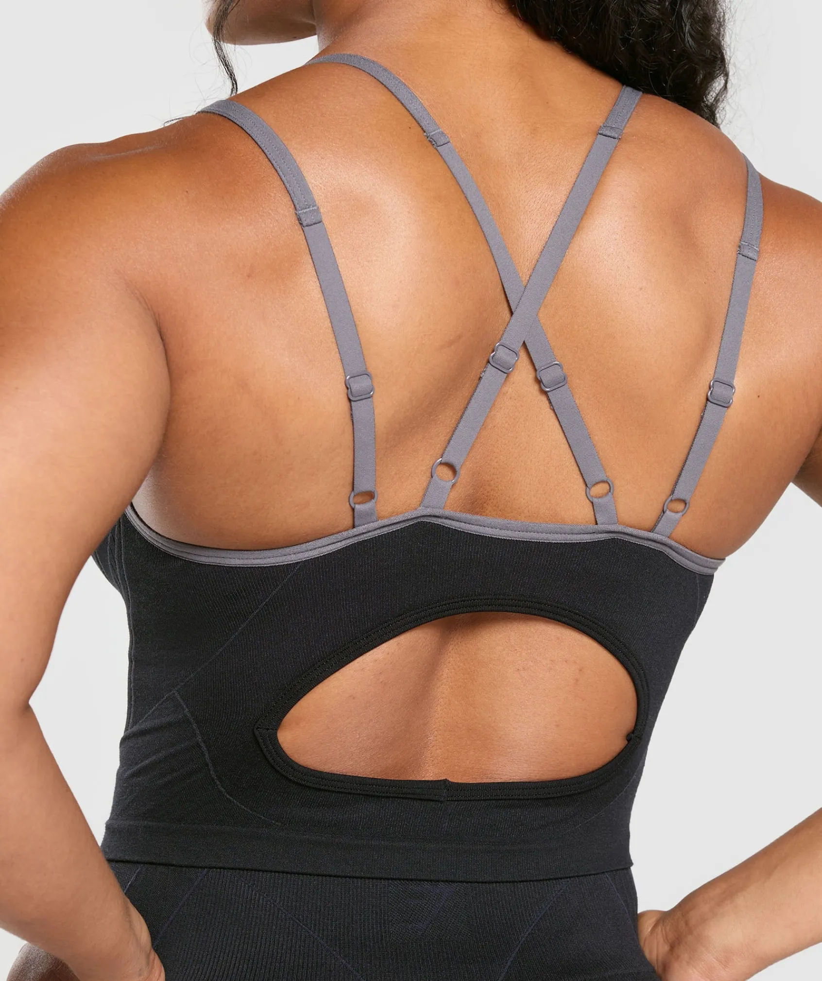 DAMES Gymshark Tanktops*Apex Contrast Tank With Shelf