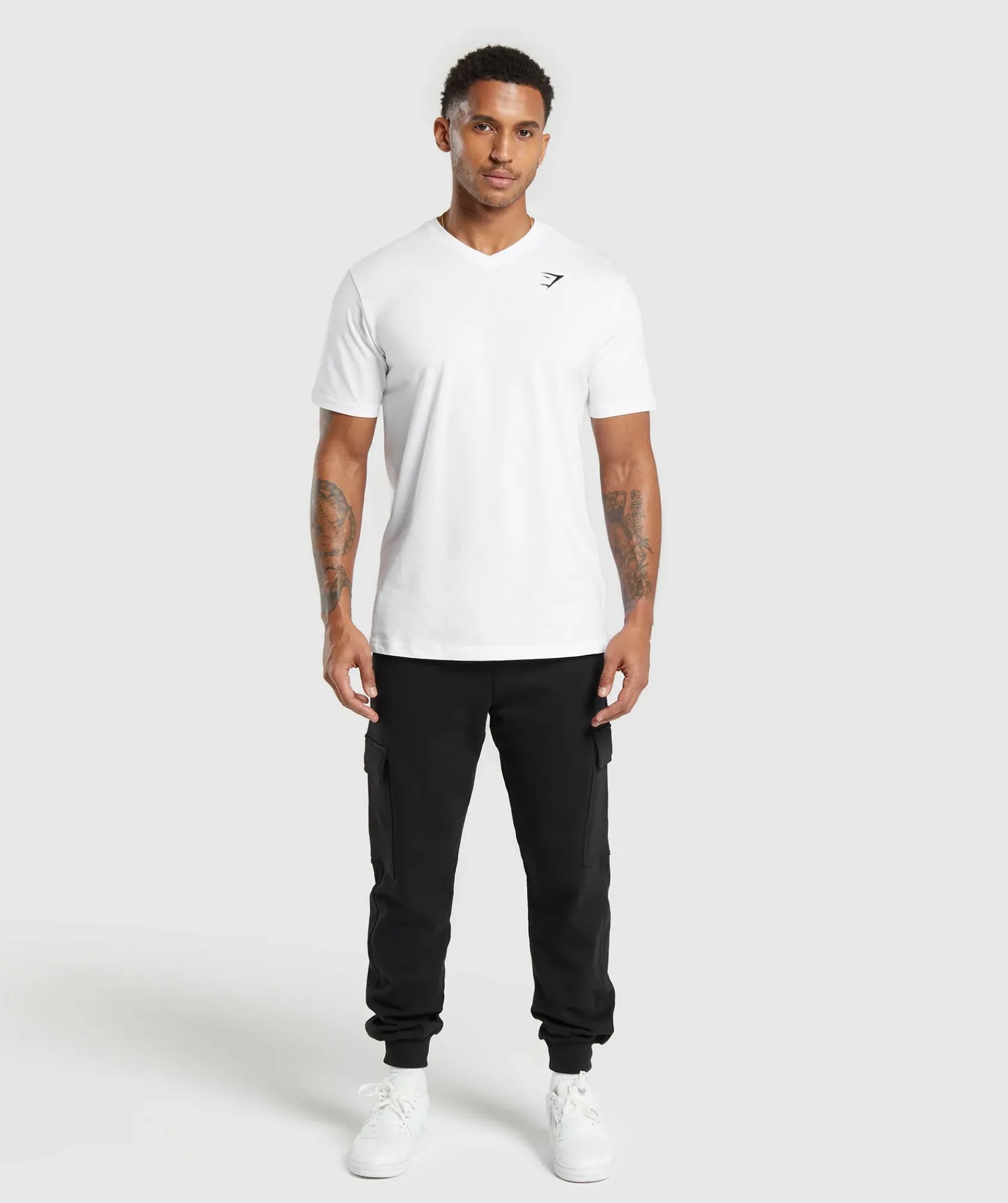Heren Gymshark T-shirts*Crest V-Neck T Shirt