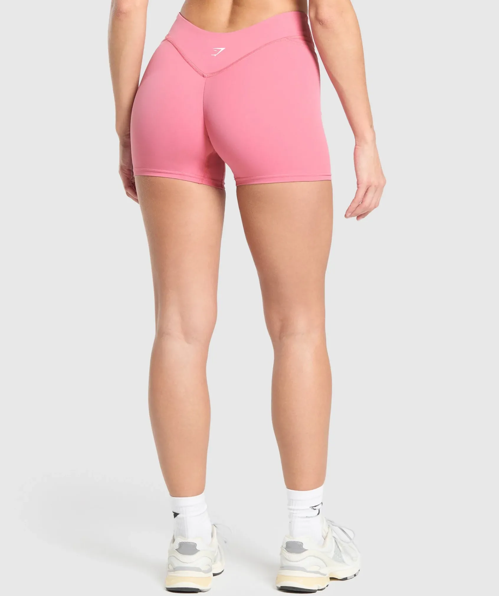 DAMES Gymshark Shorts*Dipped Waistband Shorts