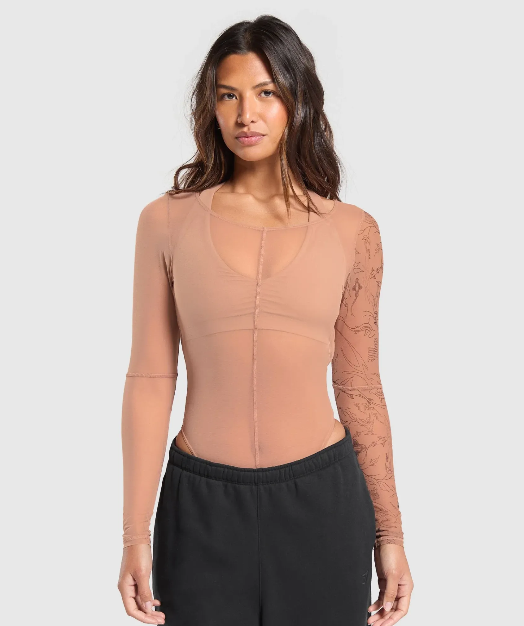 DAMES Gymshark Sportjumpsuit*Elevate Tattoo Graphic Mesh Bodysuit