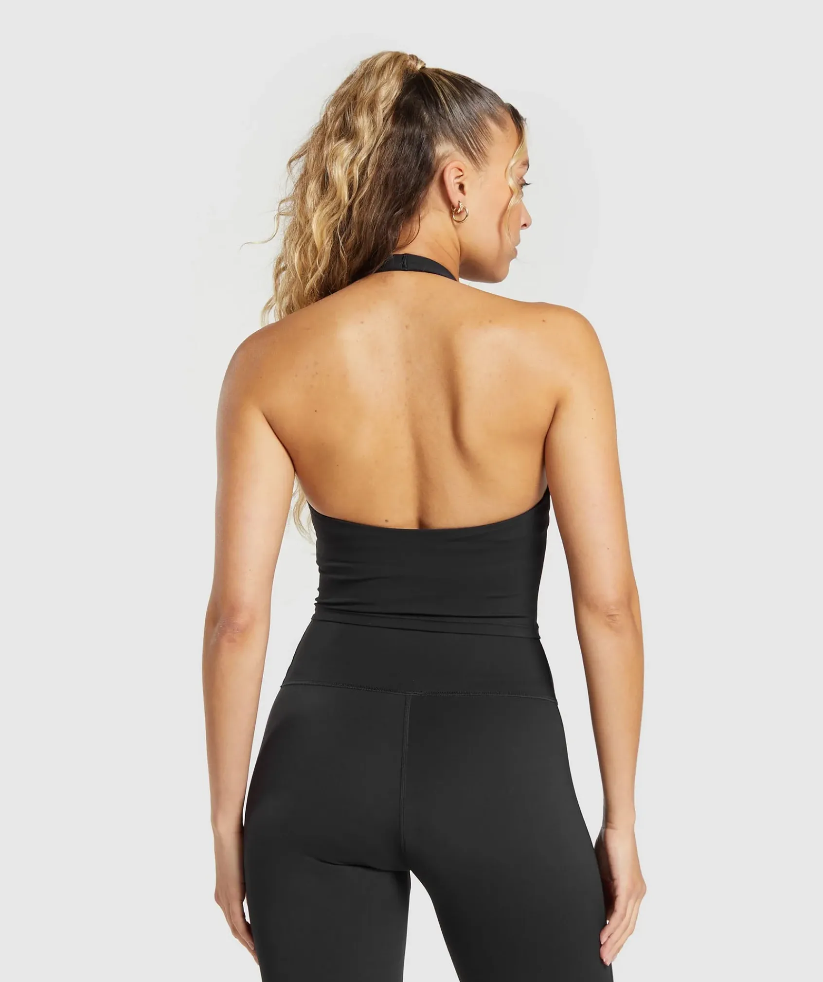 DAMES Gymshark Croptops|Tanktops*Halter Neck Cami with Shelf