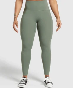 DAMES Gymshark Leggings*Legacy Short Leggings