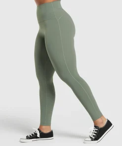 DAMES Gymshark Leggings*Legacy Short Leggings