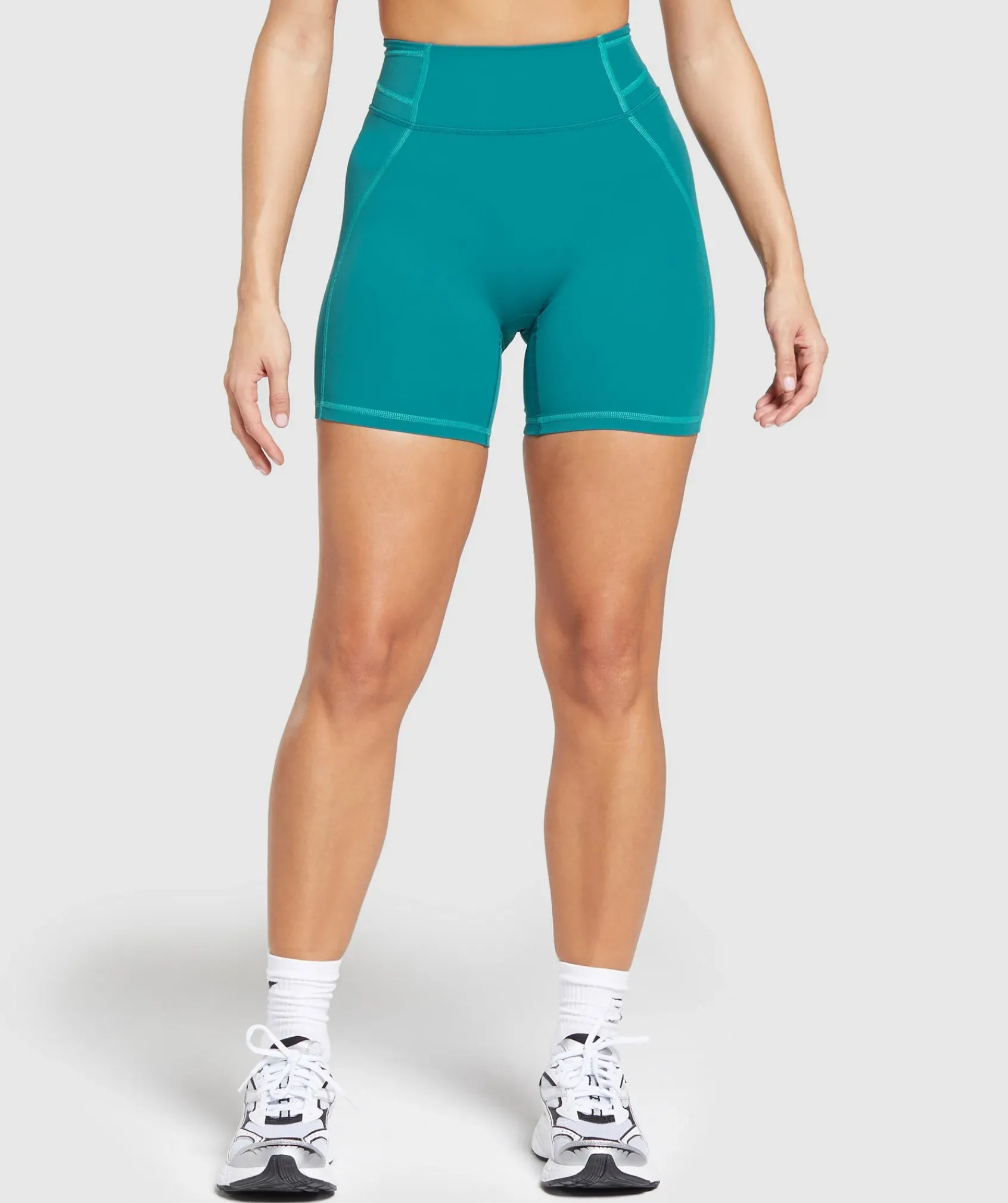 DAMES Gymshark Shorts*Stitch Feature Shorts