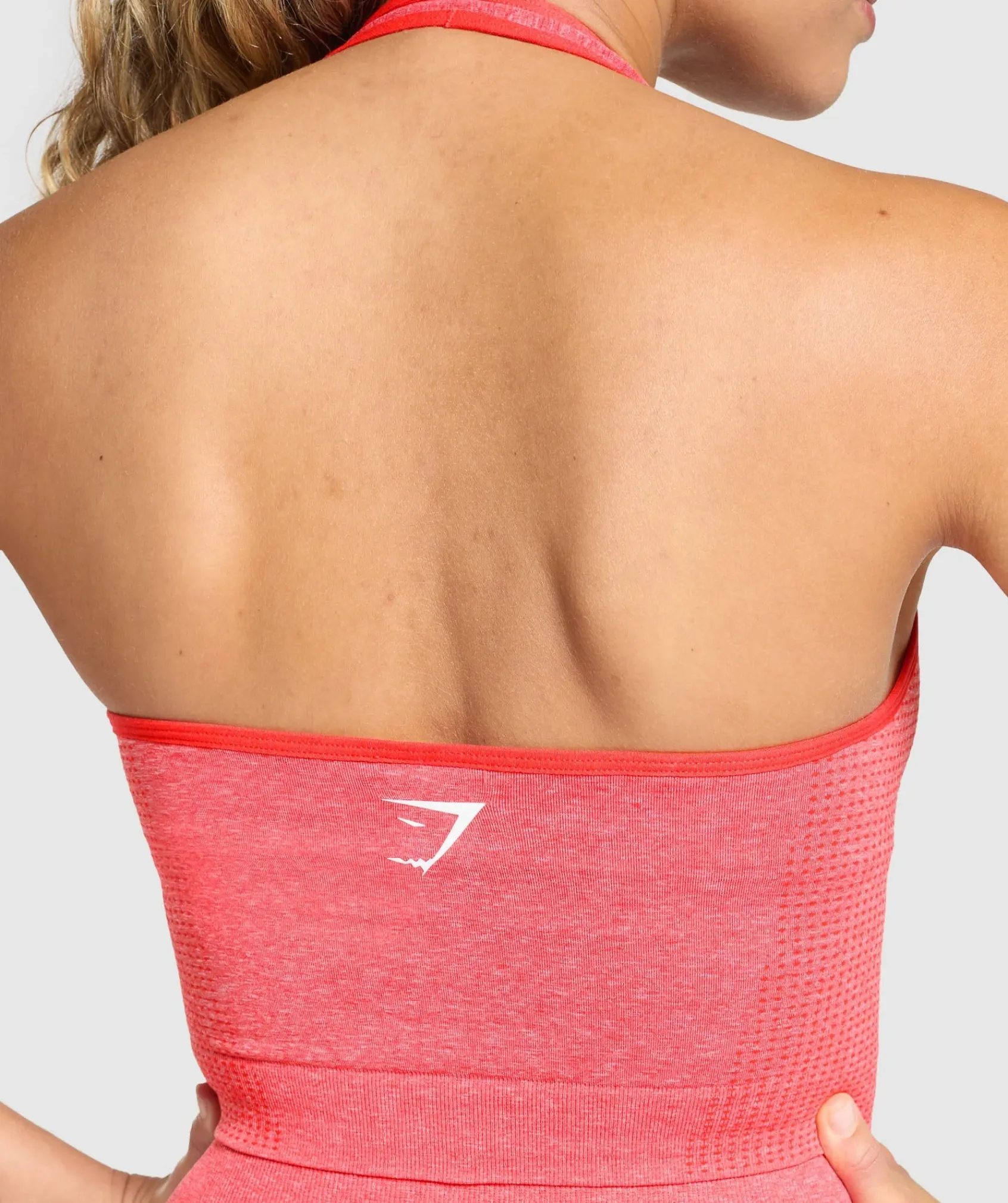 DAMES Gymshark Croptops|Tanktops*Vital Seamless Halter Neck Tank With Shelf